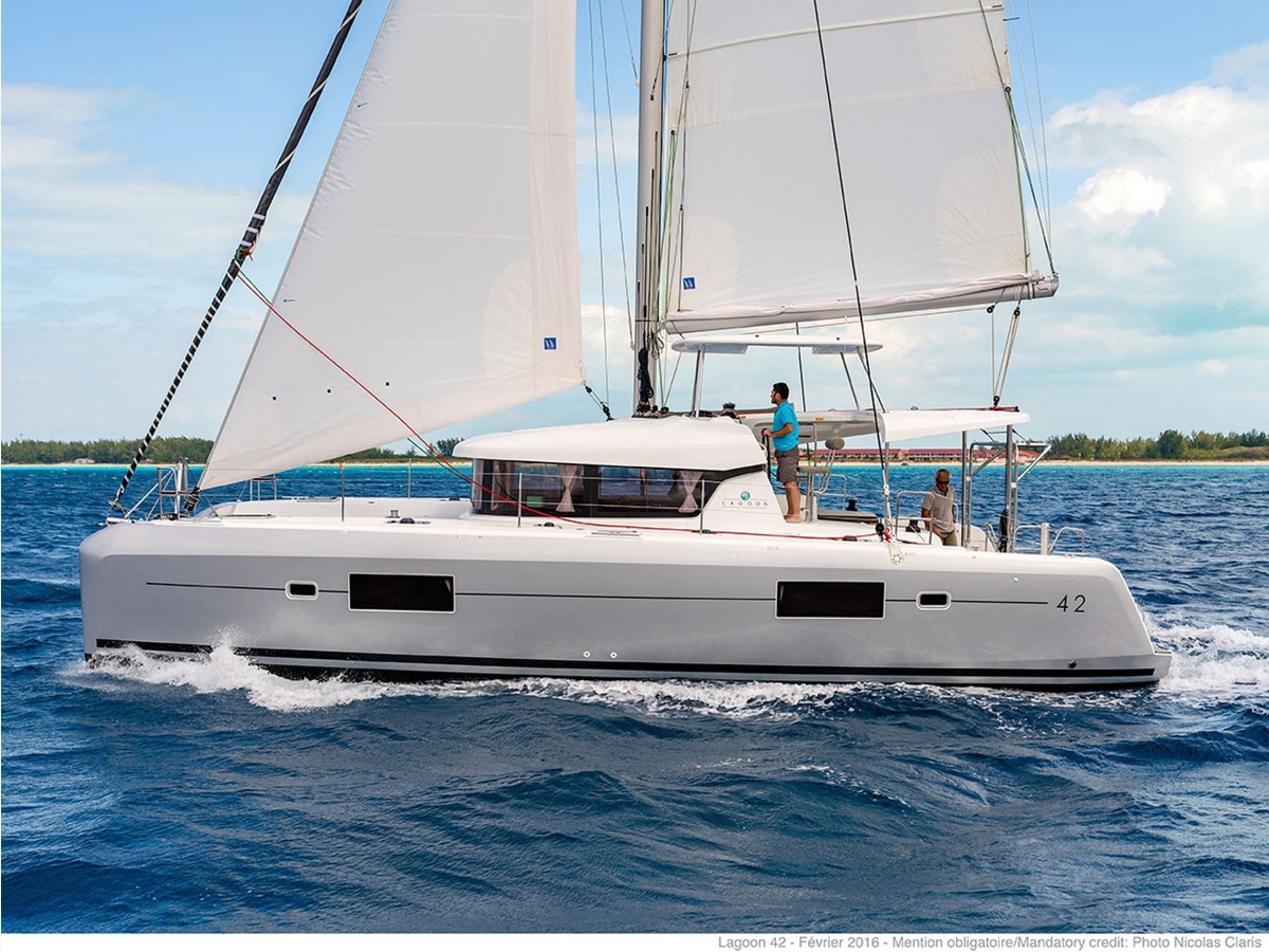 LAGOON 42 MILLENIUM