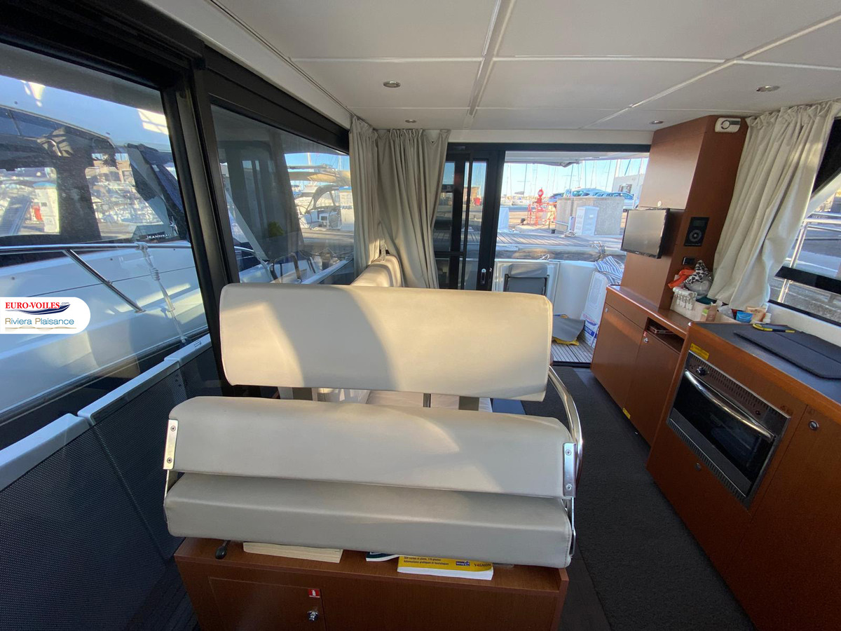 SWIFT TRAWLER 30