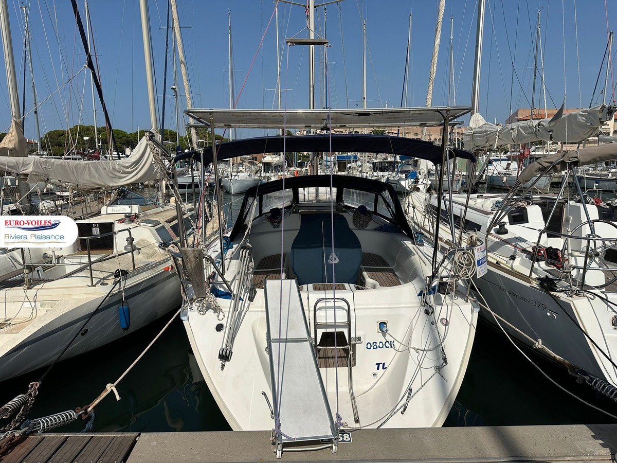 BAVARIA 36