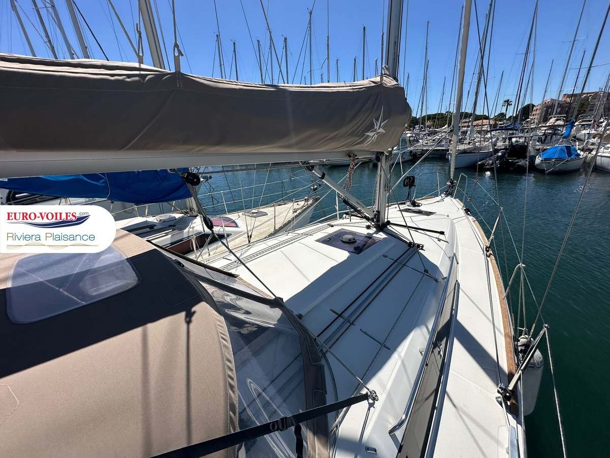 sun odyssey 349