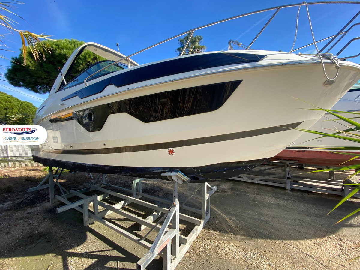 BAYLINER 855 CRUISER 