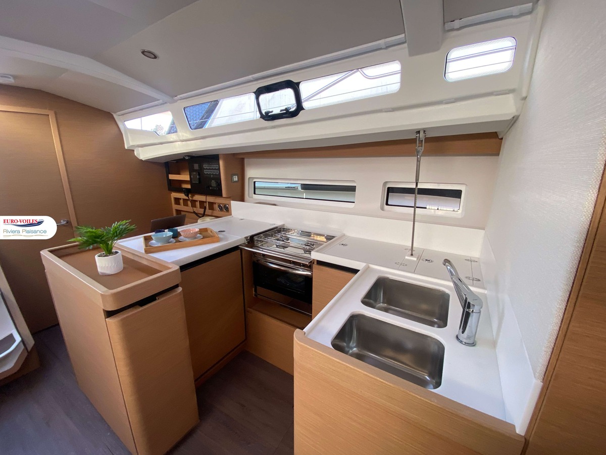 SUN ODYSSEY 440