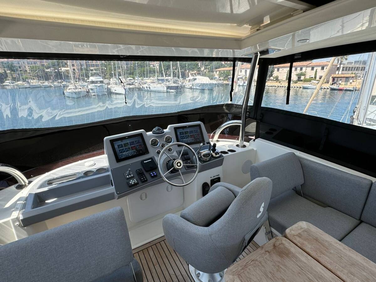 SWIFT TRAWLER 48