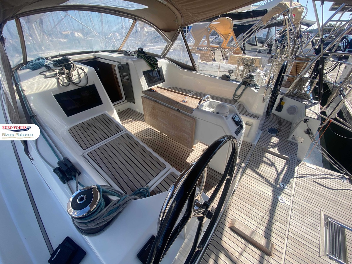 SUN ODYSSEY 410 PERFORMANCE