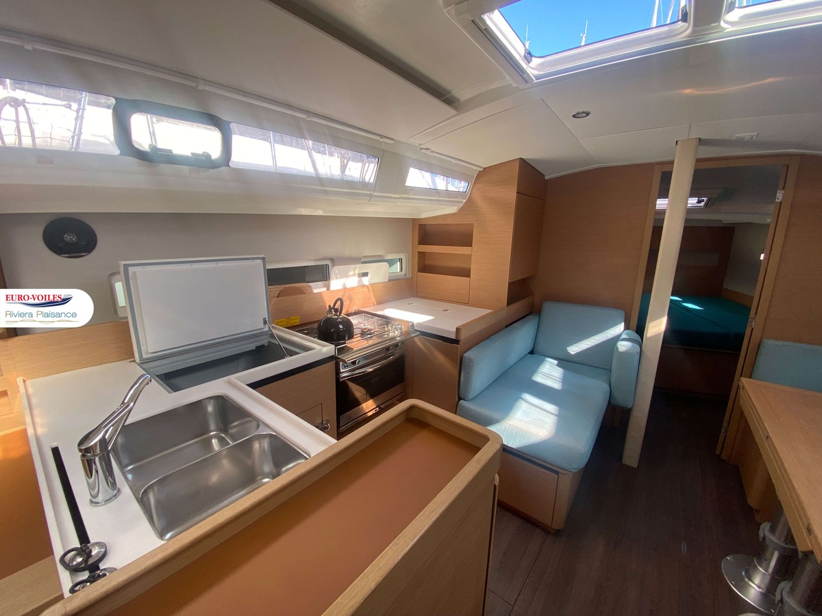 SUN ODYSSEY 410 PERFORMANCE